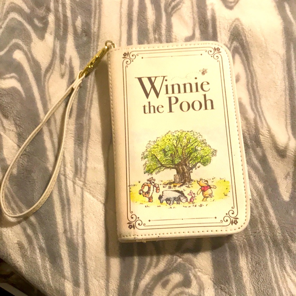 Loungefly Winnie the Pooh wallet